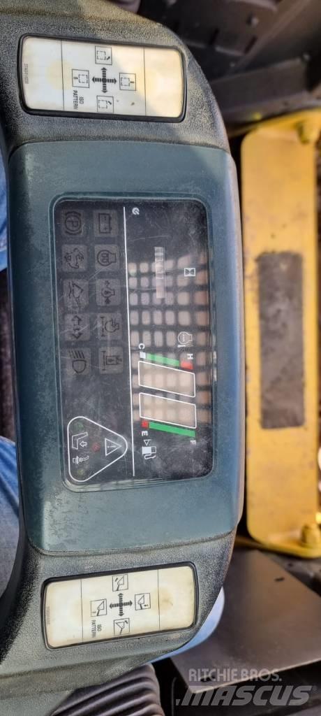 Komatsu CK 35-1 Kompaktrakodók