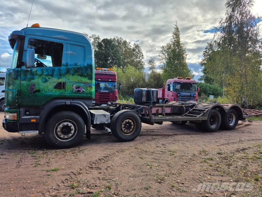 Scania R 124 erdészeti gépszállító teherautók