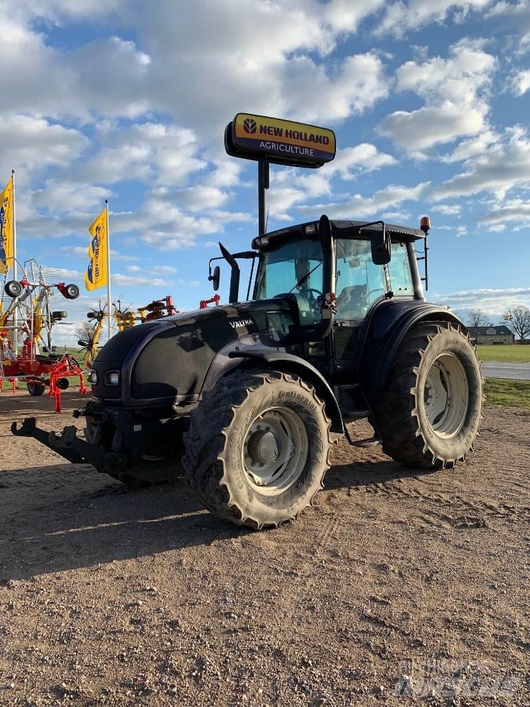 Valtra T 160 Traktorok