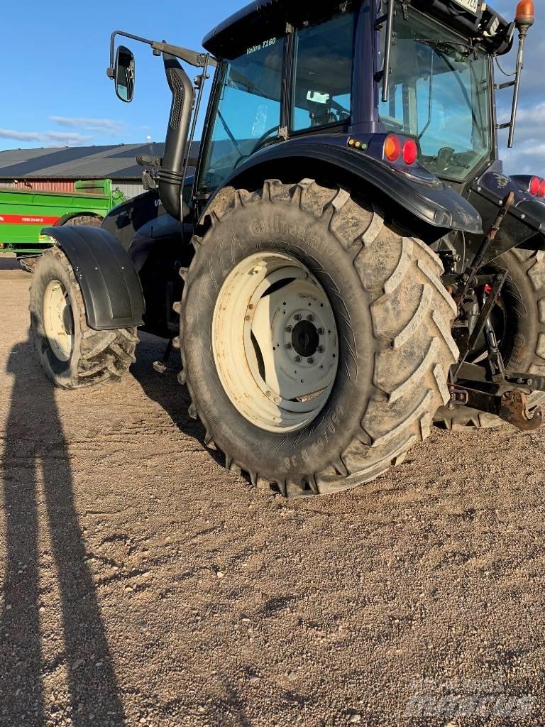 Valtra T 160 Traktorok