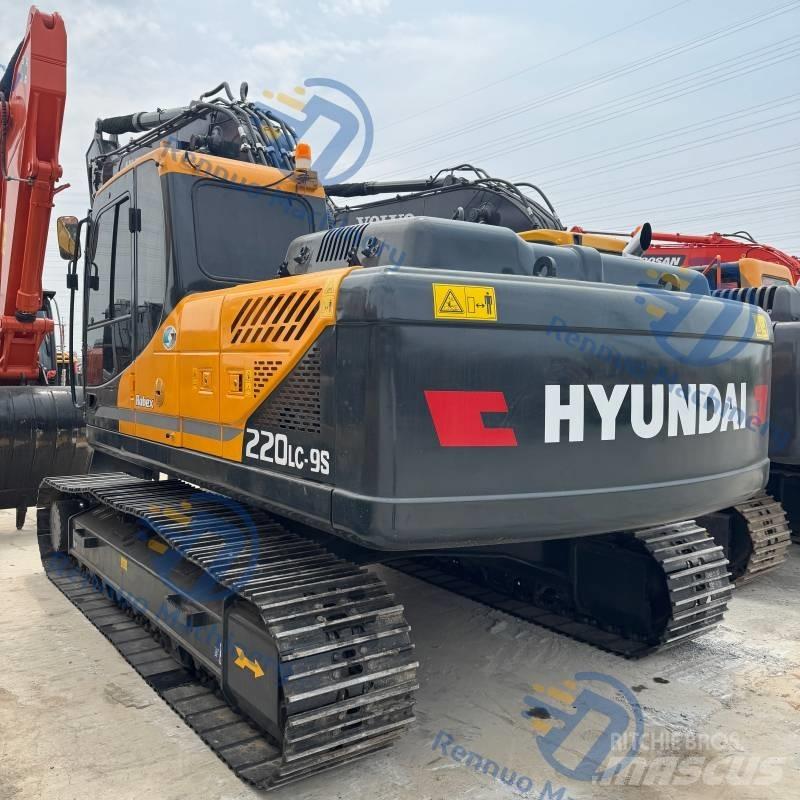 Hyundai R220-9S Lánctalpas kotrók