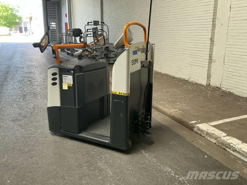 Crown TC 3000 Vontatótargonca