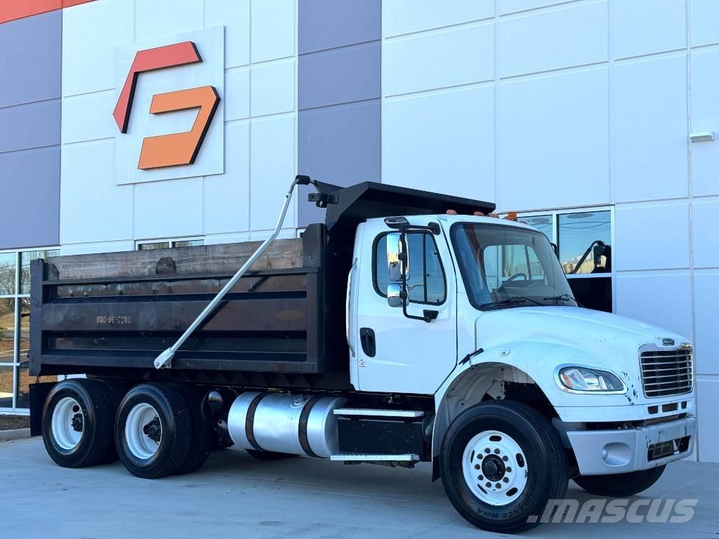 Freightliner M2 Billenő teherautók