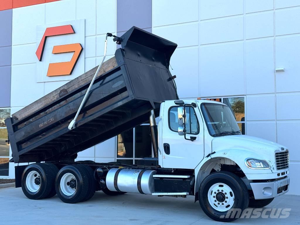 Freightliner M2 Billenő teherautók
