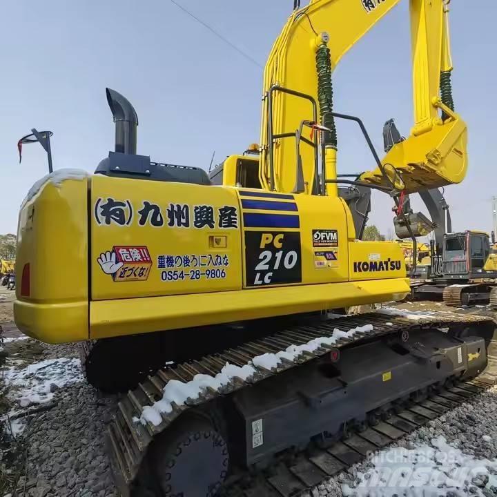 Komatsu PC 210 Lánctalpas kotrók