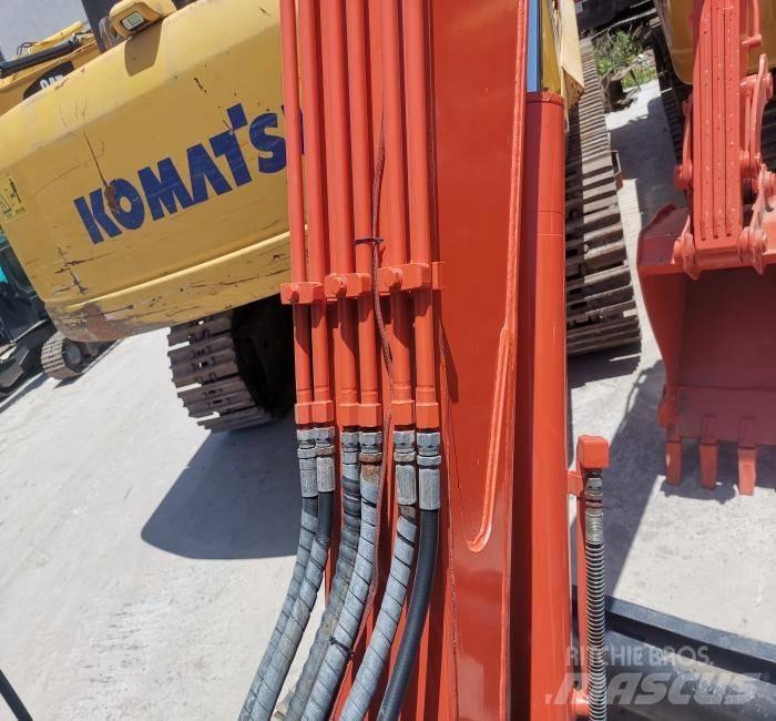Doosan DX 60 Lánctalpas kotrók