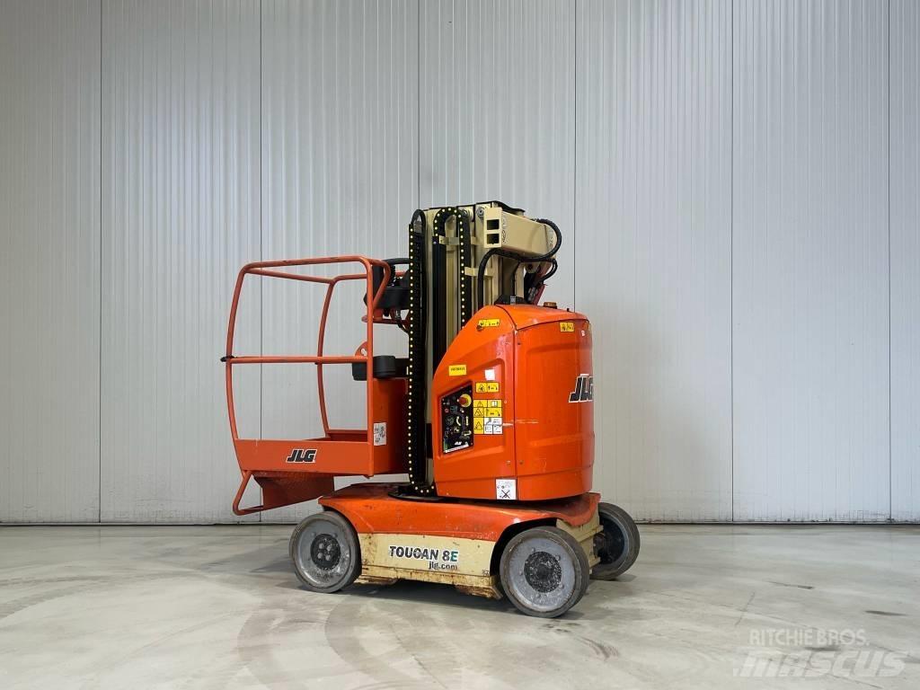 JLG Toucan 8E Karos emelők