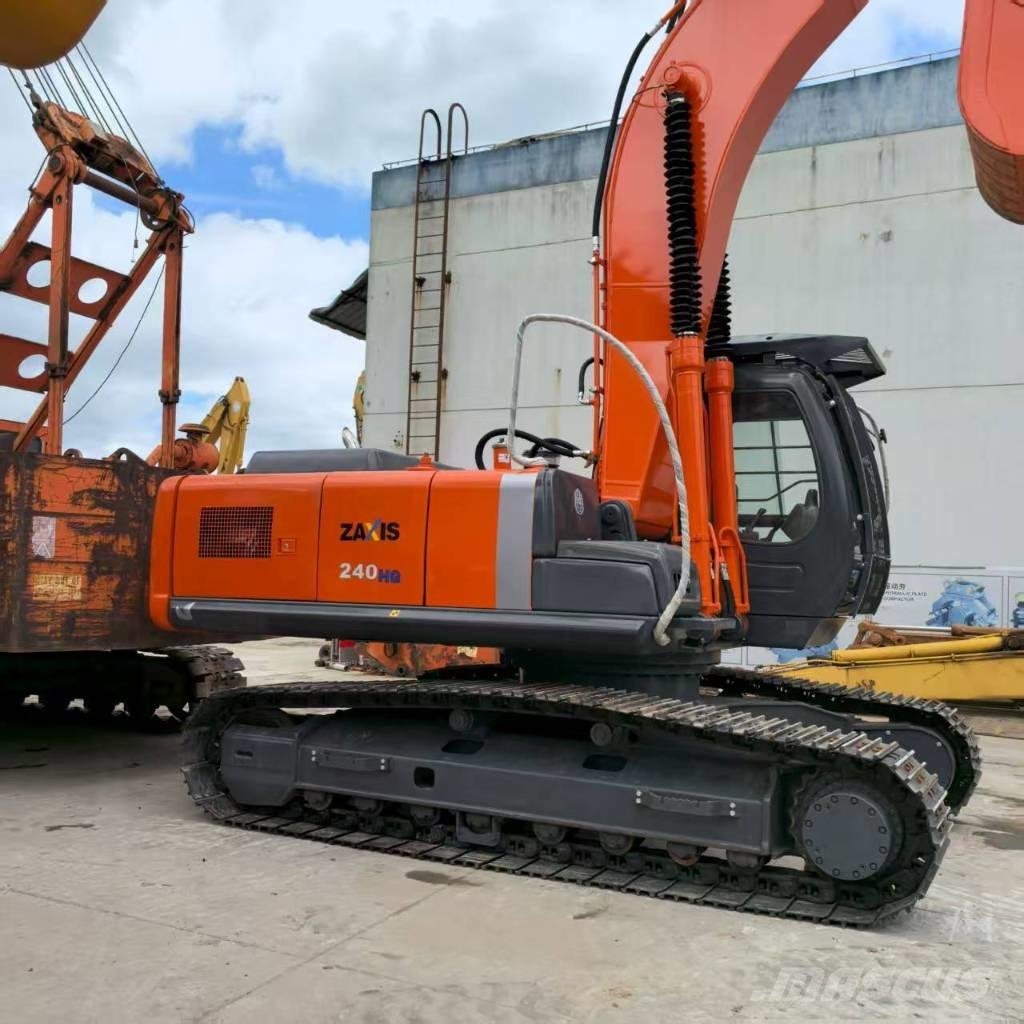 Hitachi ZX 240 HG Lánctalpas kotrók