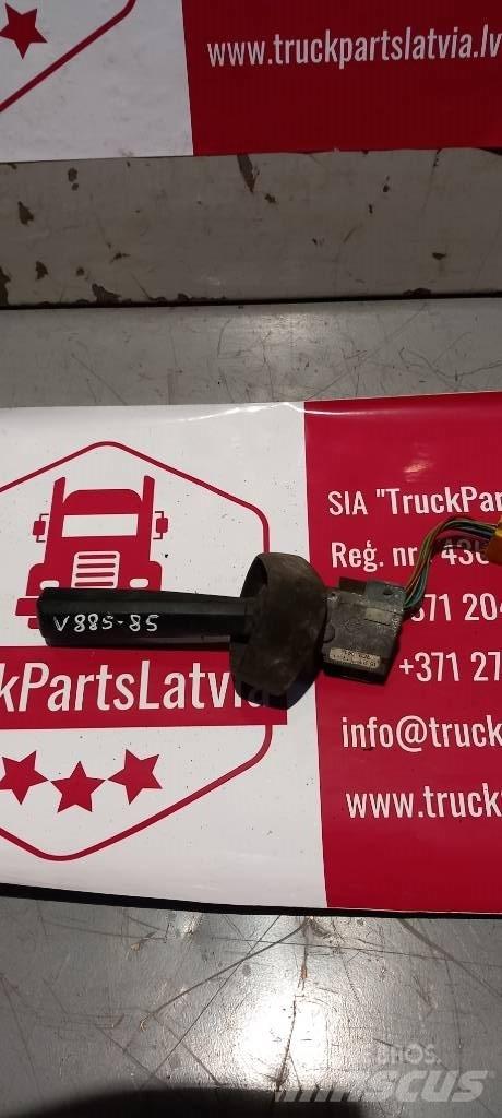 Volvo FH 12.   20399175 Vezetőfülke és belső tartozékok