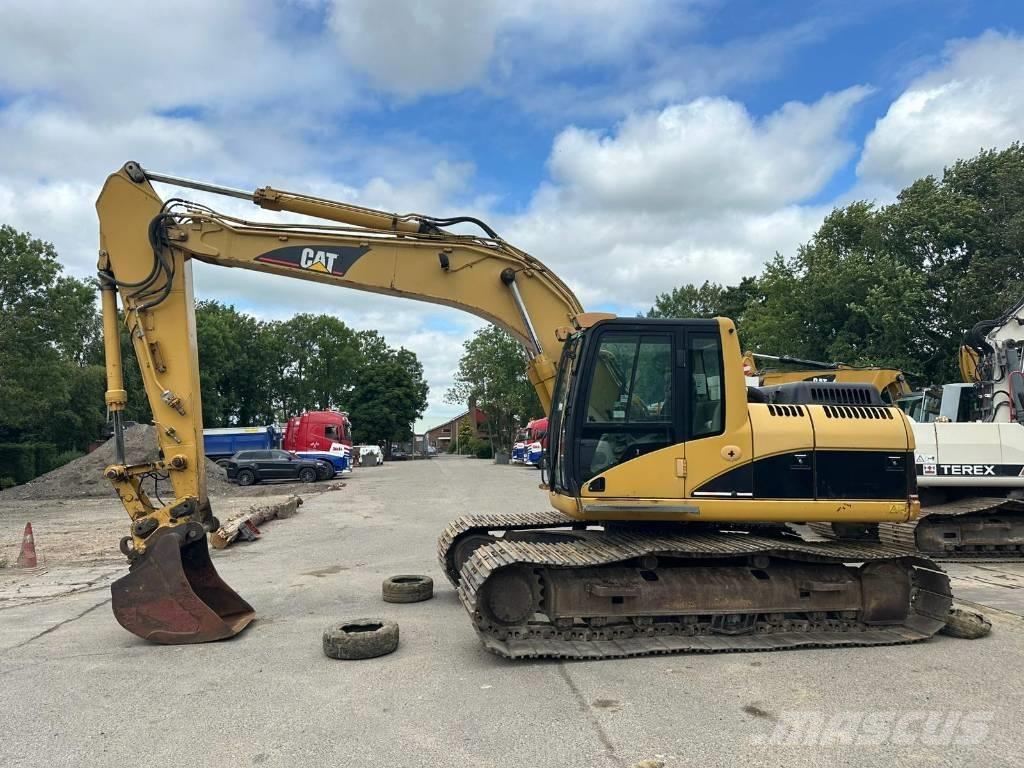 CAT 318 C L Lánctalpas kotrók