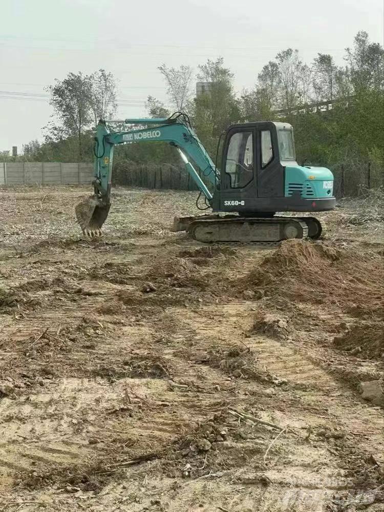 Kobelco SK60 Lánctalpas kotrók