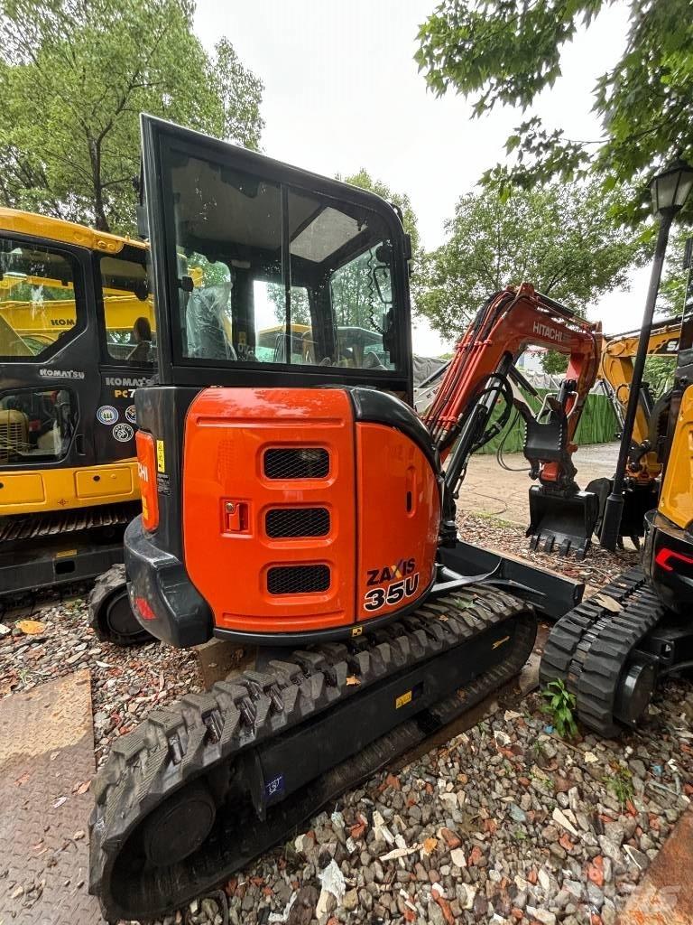 Hitachi 35u Mini kotrók < 7t