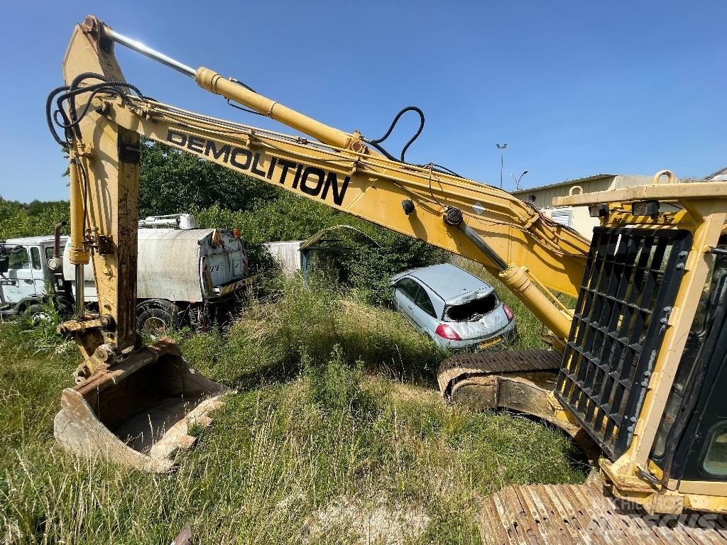 Komatsu PC210LC-6K Lánctalpas kotrók