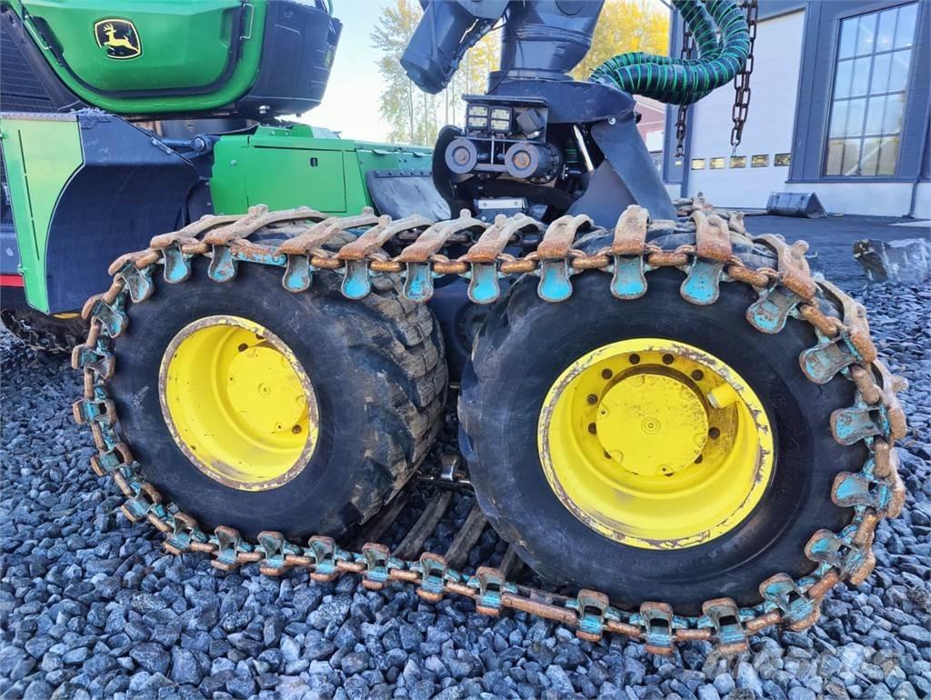 John Deere 1270G Betakarítók