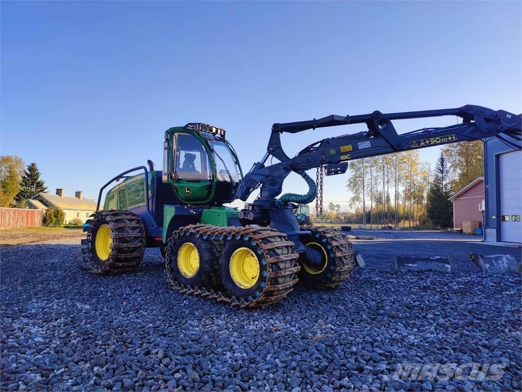 John Deere 1270G Betakarítók