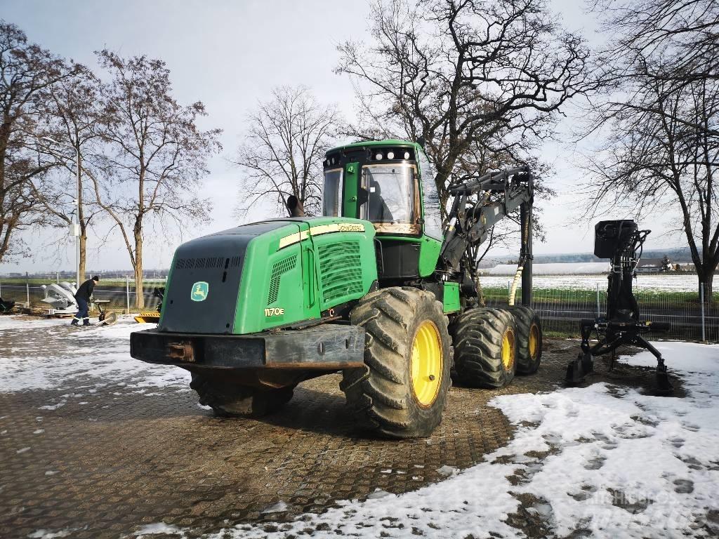 John Deere 1170 E Fakitermelő-kihordók