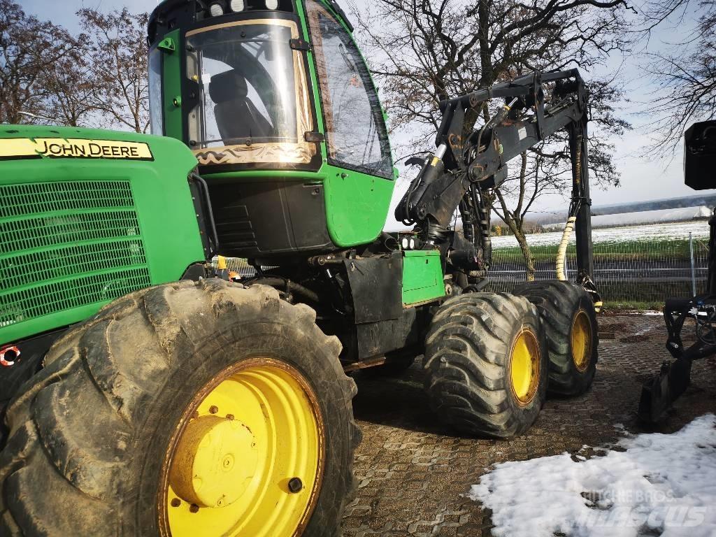 John Deere 1170 E Fakitermelő-kihordók