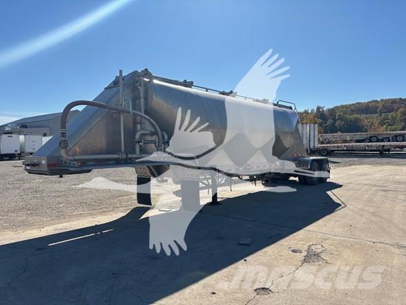 MAC TRAILER MFG Tartályos félpótkocsik