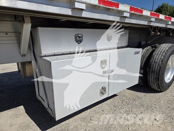 Reitnouer MAXMISER Platós / Ponyvás félpótkocsik