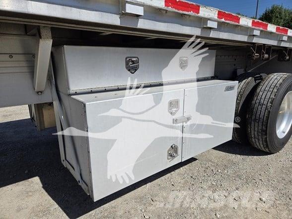 Reitnouer MAXMISER Platós / Ponyvás félpótkocsik