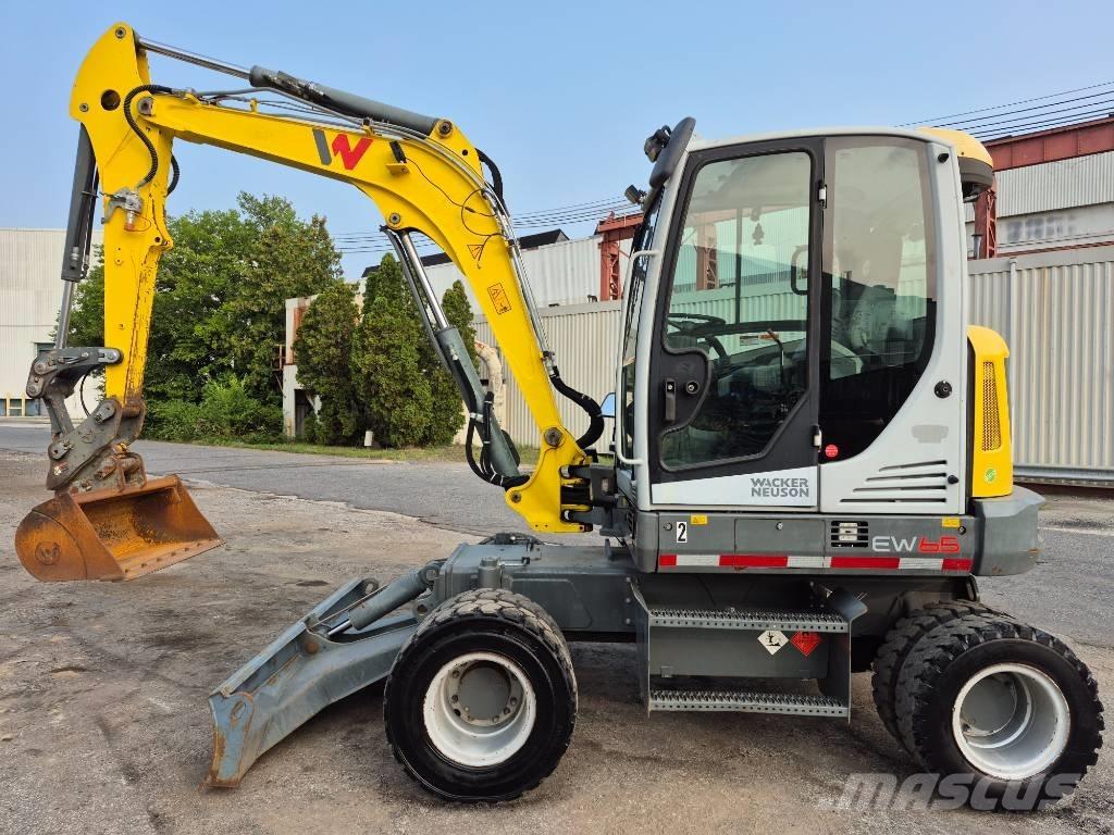 Wacker Neuson EW 100 Gumikerekes kotrók