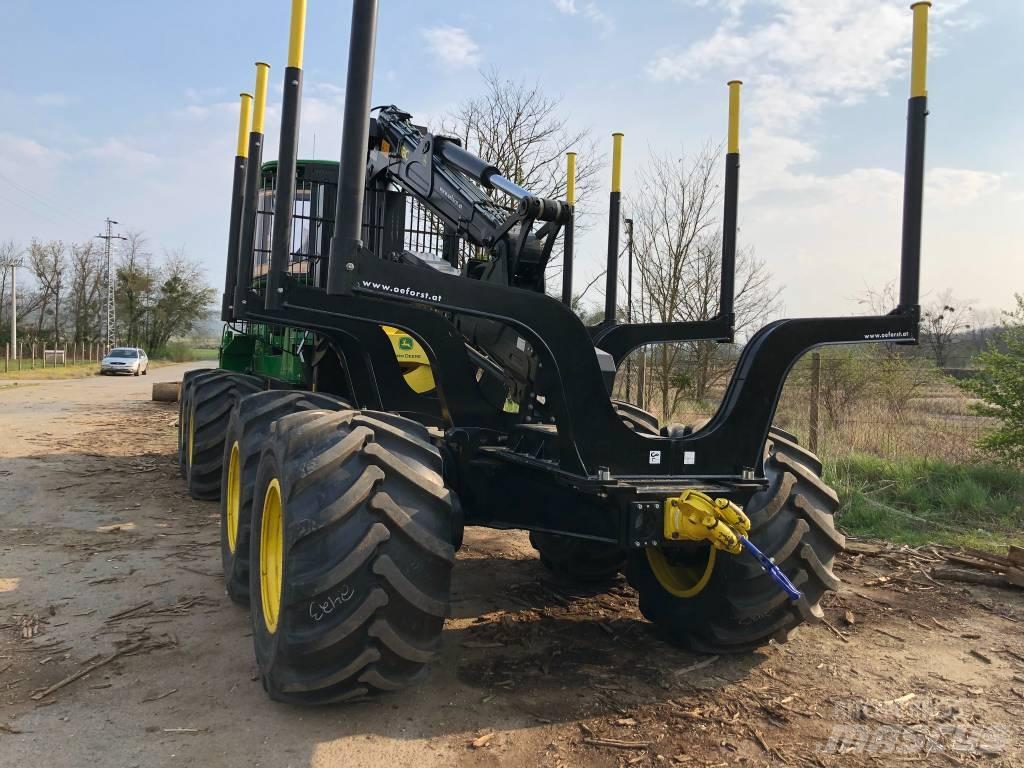 John Deere 1210 G Kihordók