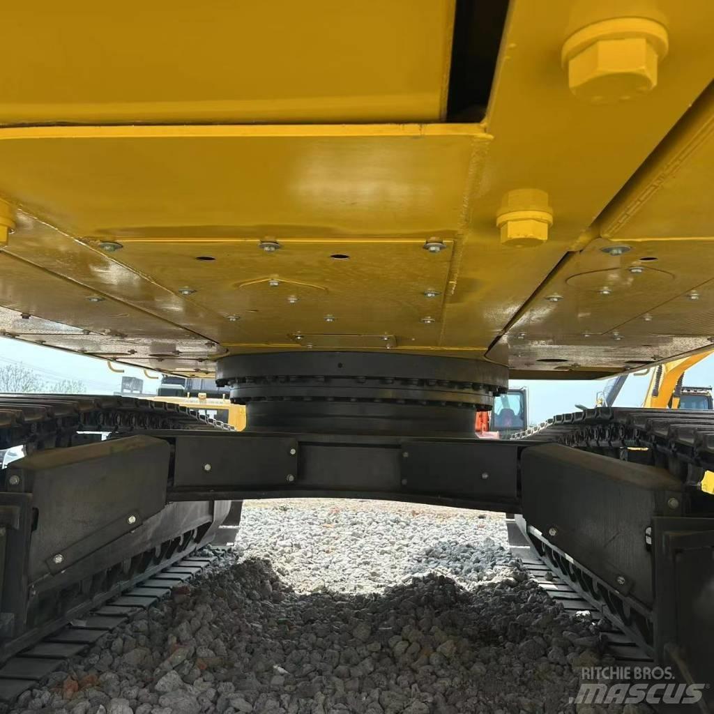 Komatsu 450-8 Lánctalpas kotrók