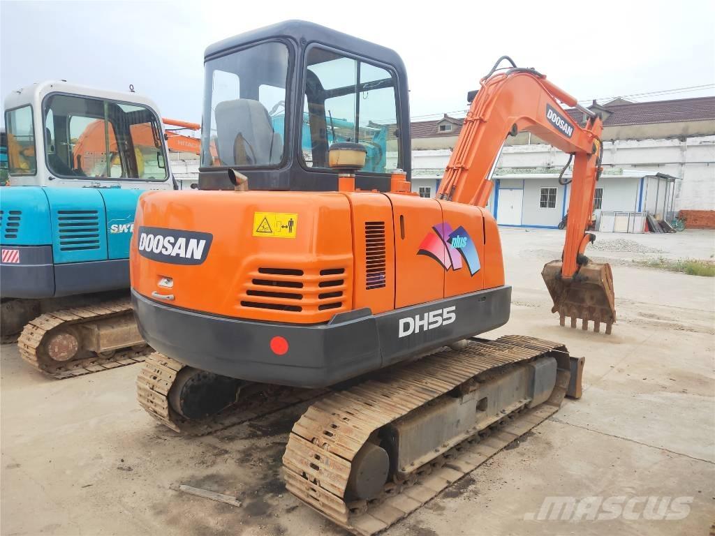 Doosan DH55 Mini kotrók < 7t