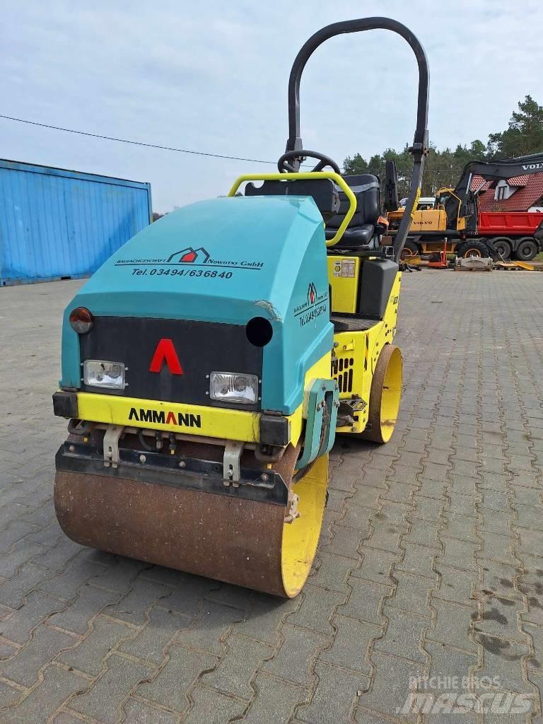 Ammann ARX 12 Ikerdobos hengerek
