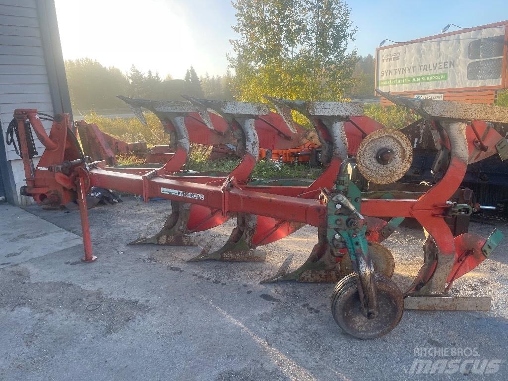 Kverneland E160-4 Váltvaforgató ekék