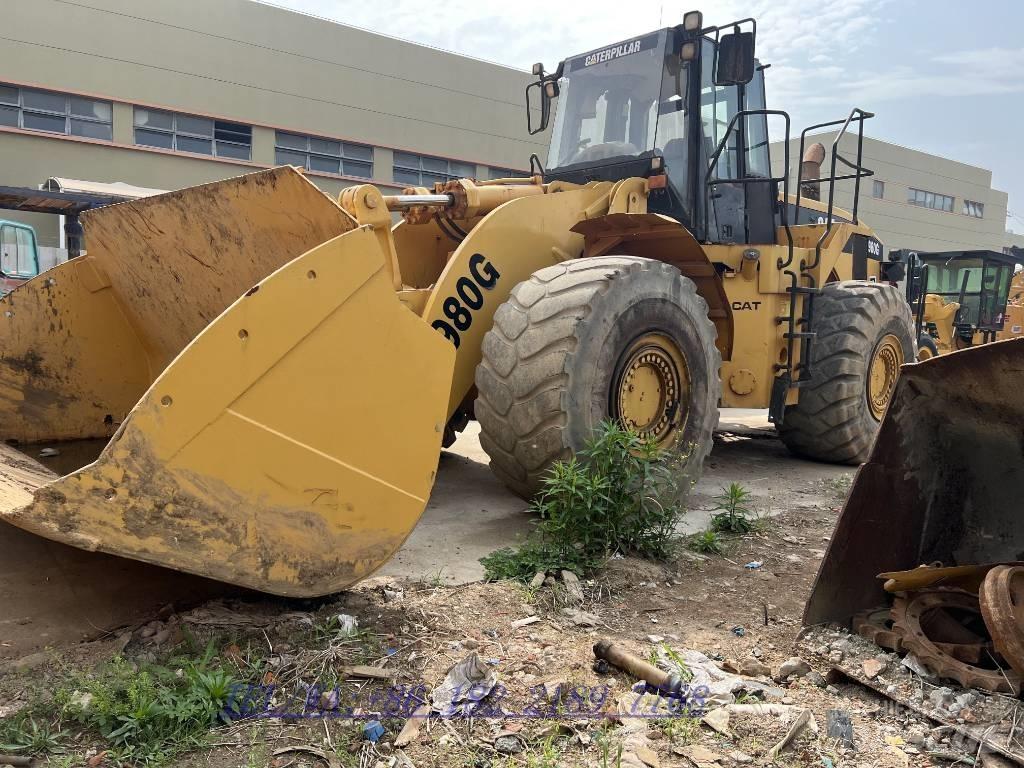 CAT 980G Gumikerekes homlokrakodók