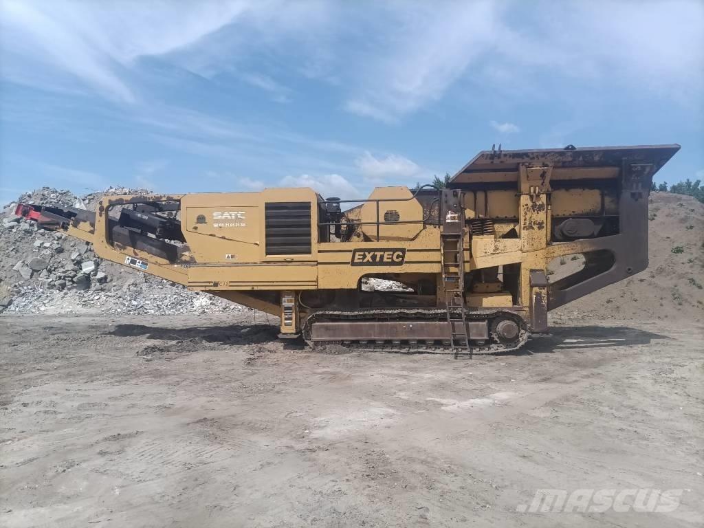 Extec C12 Mobil törőgépek