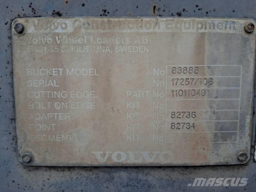 Volvo L 60 G Gumikerekes homlokrakodók