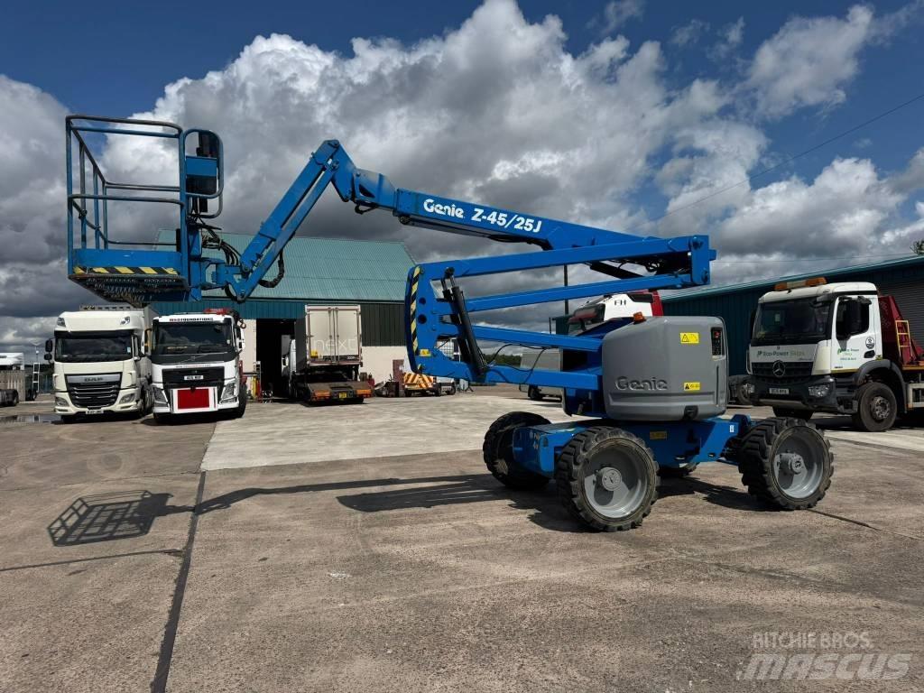 Genie Z 45/25 J Karos emelők