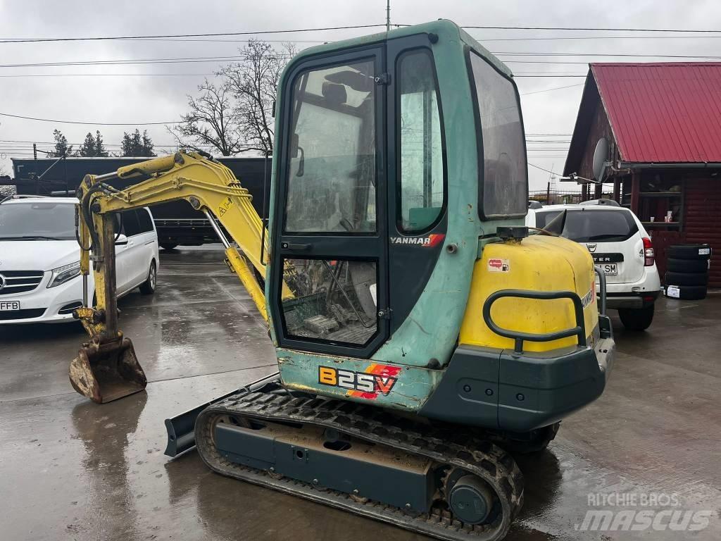 Yanmar B 25 V Mini kotrók < 7t