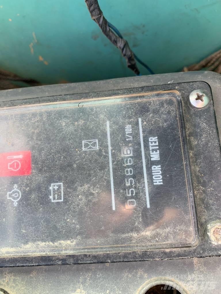 Yanmar B 25 V Mini kotrók < 7t
