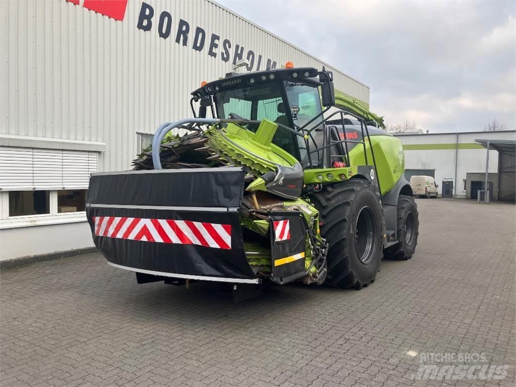 CLAAS JAGUAR 980 Szecskázók