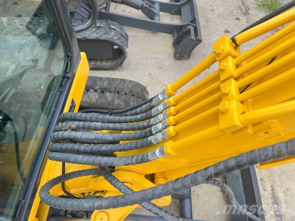 Komatsu PC 20 MR Mini kotrók < 7t