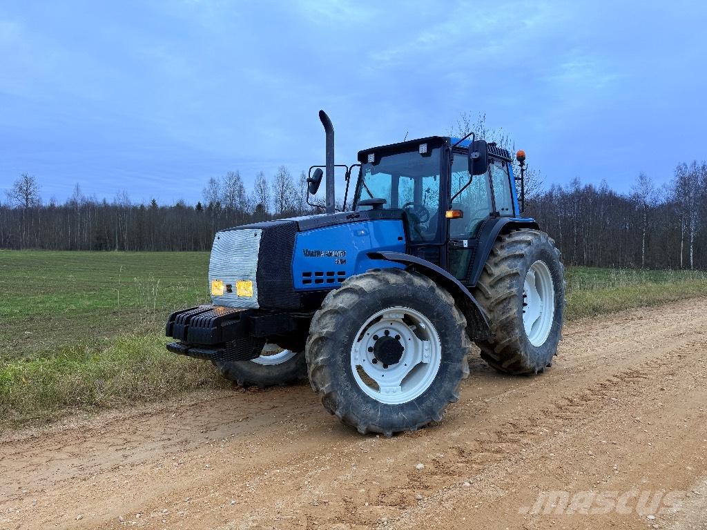 Valtra 8150 Traktorok