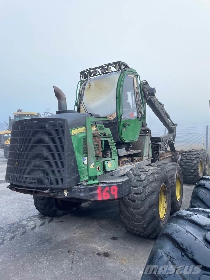 John Deere 1210E Kihordók