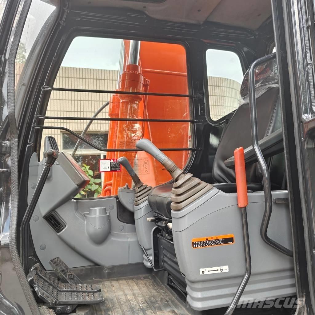 Hitachi ZX 120 Lánctalpas kotrók
