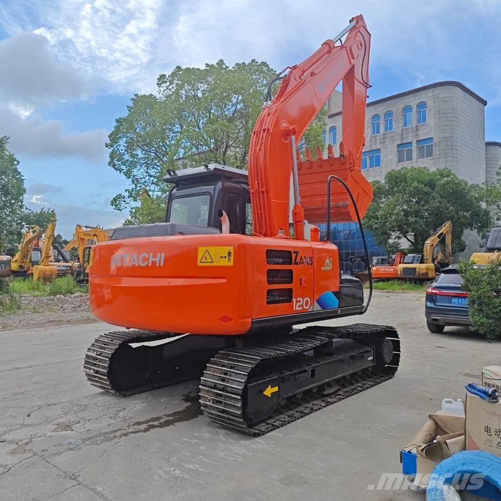 Hitachi ZX 120 Lánctalpas kotrók