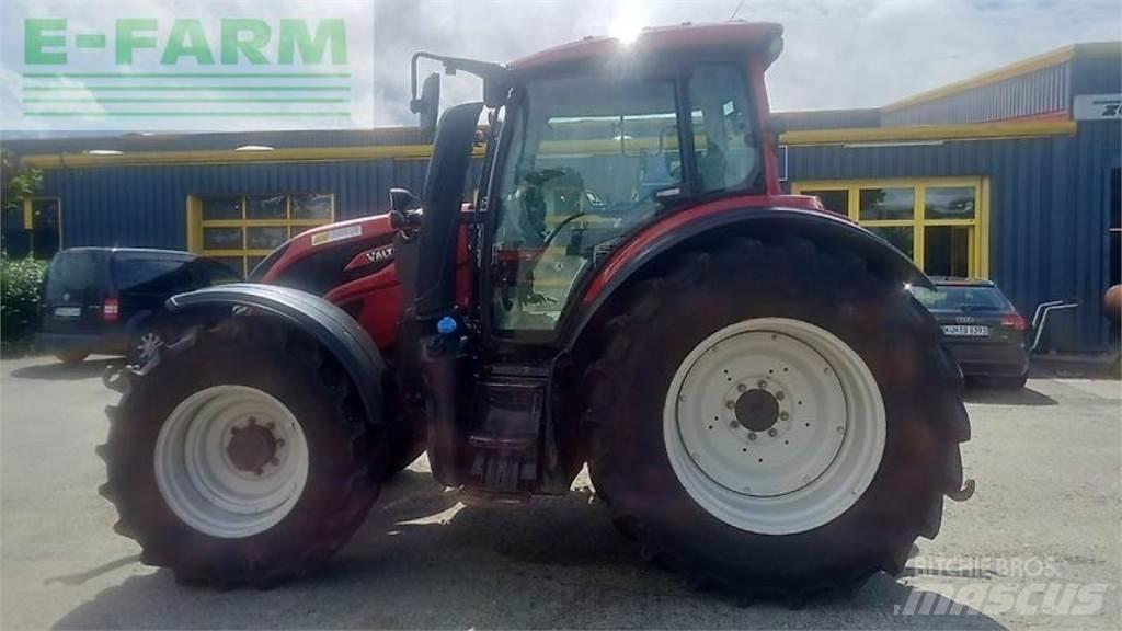 Valtra n174 Traktorok