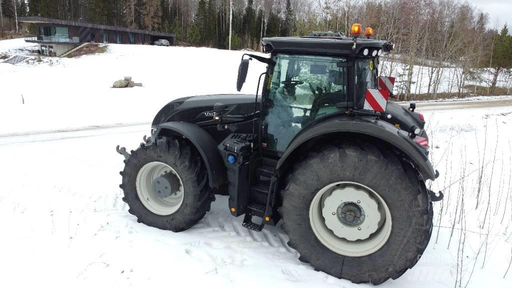 Valtra S 394 Traktorok