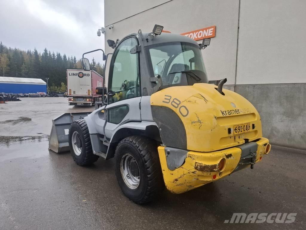 Kramer 380 Gumikerekes homlokrakodók
