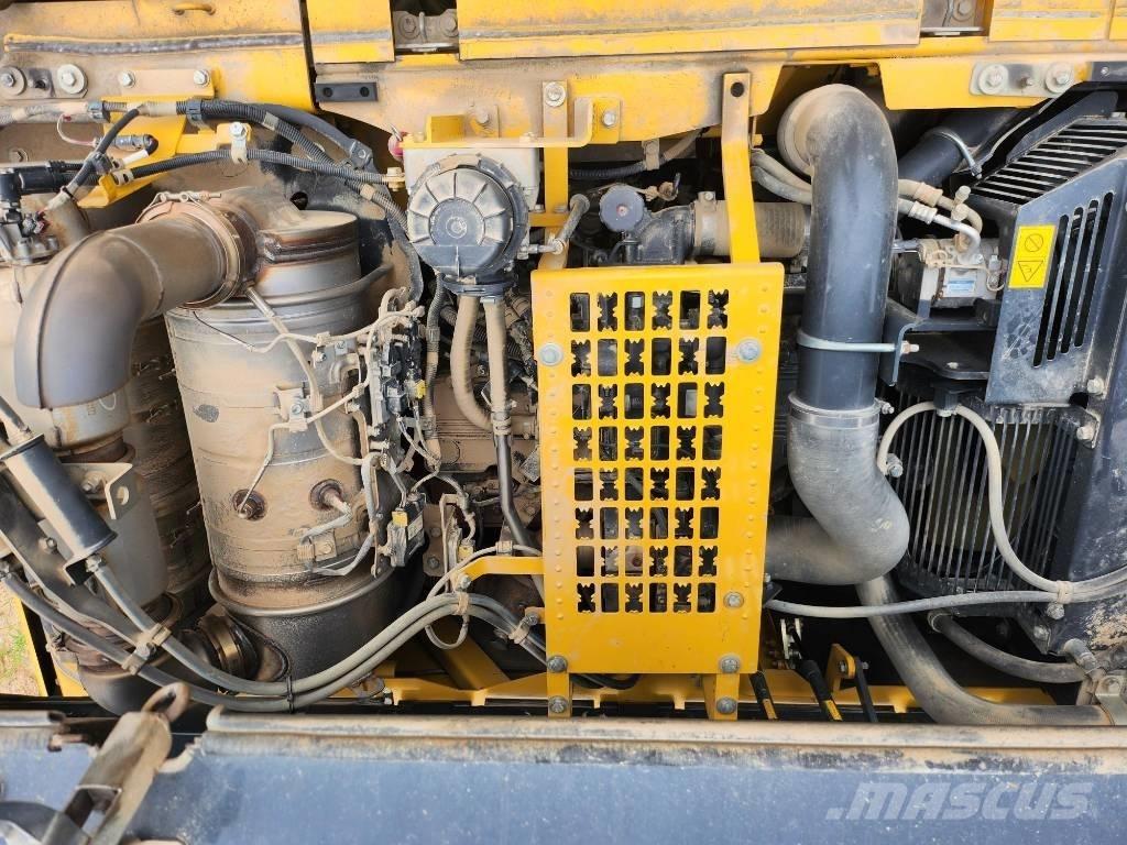 Komatsu PC 360 LC Lánctalpas kotrók