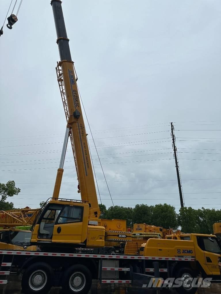 XCMG QY25KC Mobil daruk