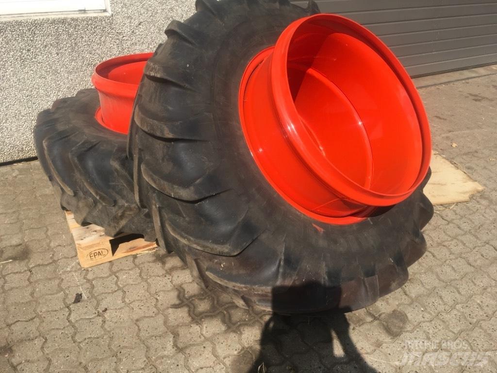  Tvillinghjul Gumiabroncsok, kerekek és felnik