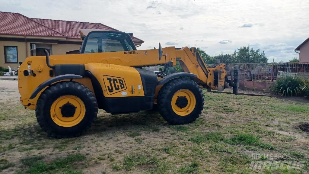 JCB 541-70 Teleszkópos mezőgazdasági rakodók