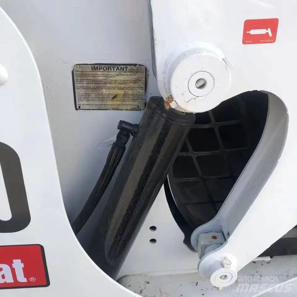 Bobcat S300 Kompaktrakodók